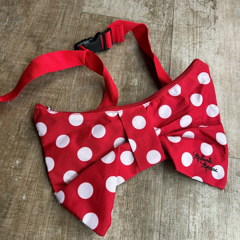 Disney Red and White Polka Dot Bow Bag Minnie Mouse Fanny pack
